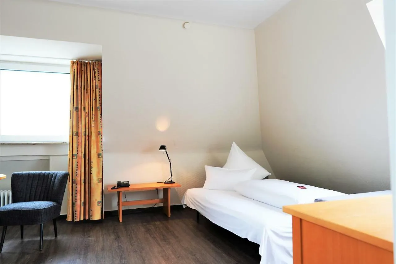 Cityhotel Koenigstrasse Hannover 3*,  Germany